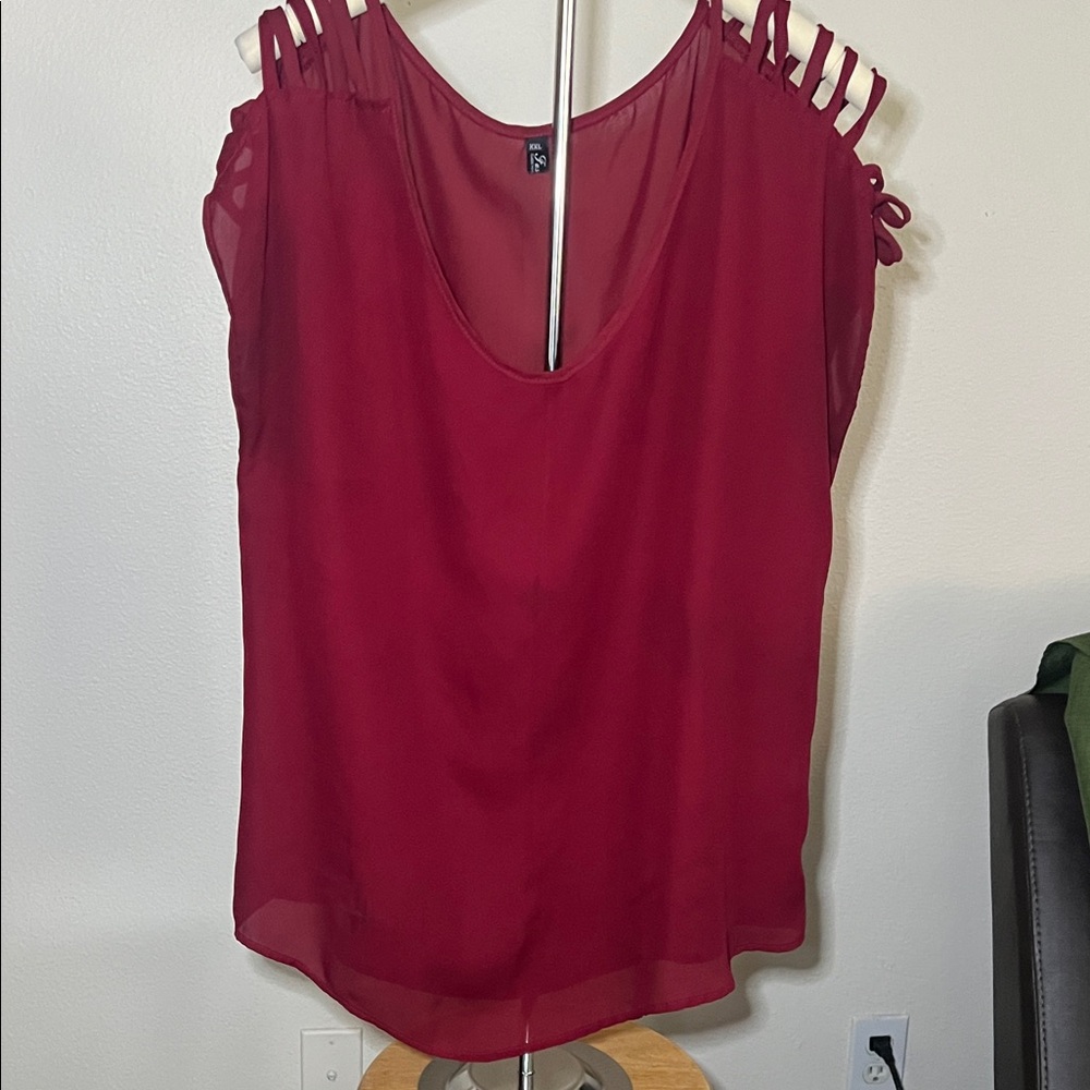 Elegant Burgundy Women's Blouse